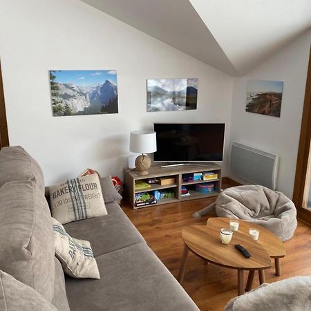 Vitivola Els Esquiadors De Llorts Apartment Exterior photo
